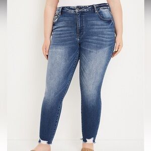 KanCan size 20 Skinny High Rise Dark Ripped Hem Jean